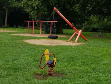 Spielplatz Grillenstraße (groß)