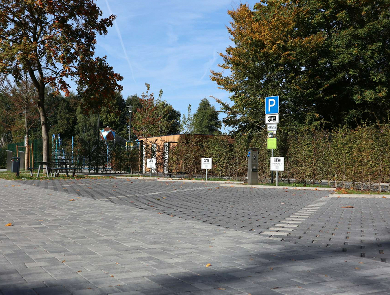 Wohnmobilstellplätze am Freibad